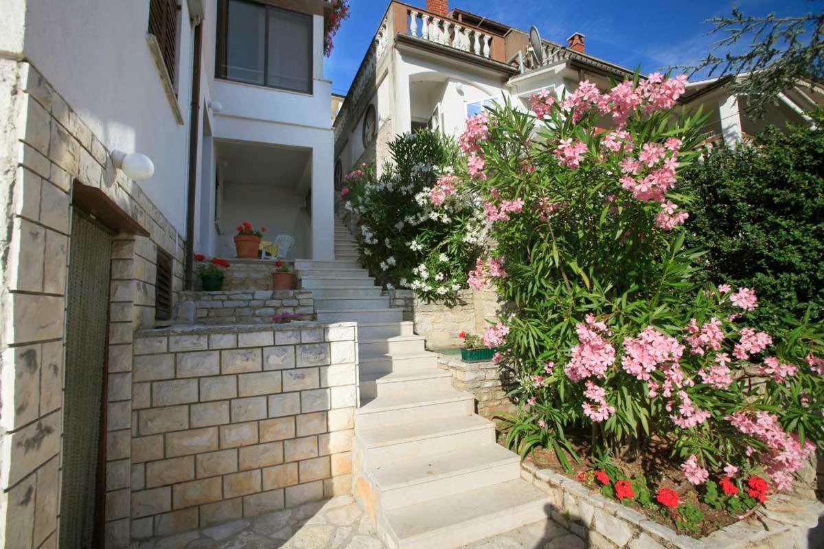 Apartments Lina 2023 Rabac Exterior photo